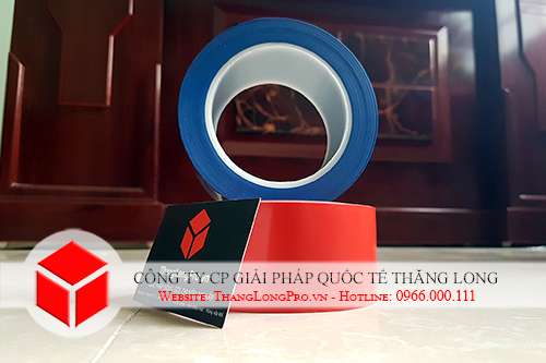 băng dính dán nền màu xanh